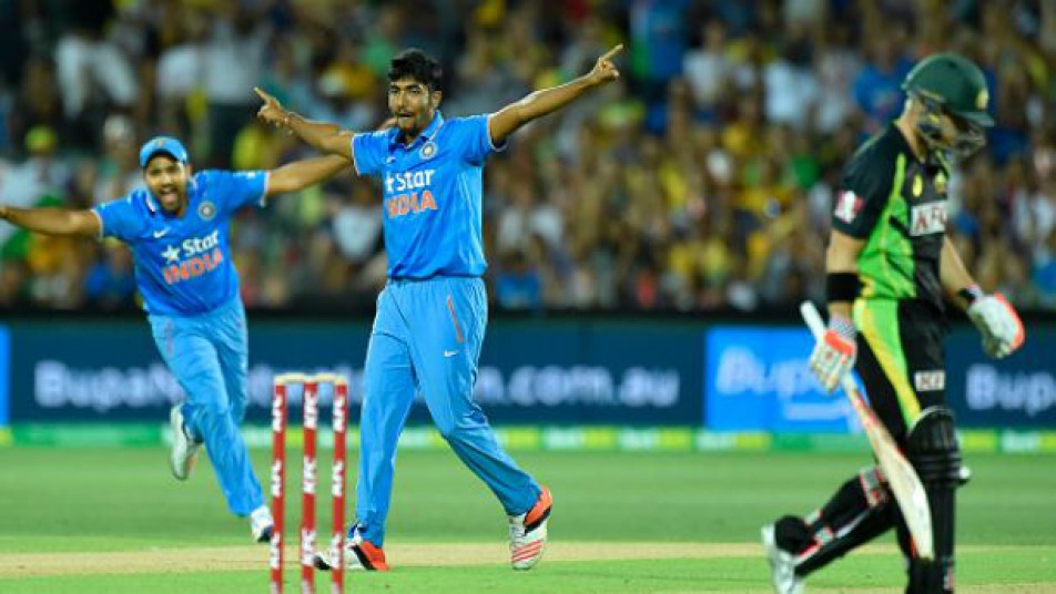 बुमराह ने साल 2016 में टी20 क्रिकेट में अब तक शानदार गेंदबाजी करते हुए 24 विकेट झटके हैं. इस साल वो सबसे ज्यादा विकेट हासिल करने वाले गेंदबाज़ हैं.