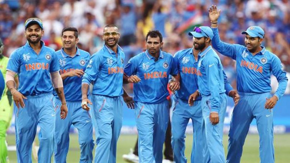 मंगलवार को BCCI ने भारत और न्यूजीलैंड के बीच होने वाली क्रिकेट सीरीज का पूरा कार्यक्रम जारी किया. इसी साल सितंबर-अक्तूबर में भारत के दौरे पर आने वाली न्यूजीलैंड क्रिकेट टीम को 3 टेस्ट और 5 वनडे मुकाबले खेलने हैं. इस सीरीज को लेकर भारतीय क्रिकेट फैंस तो उत्साहित हैं ही, लेकिन टीम इंडिया के खिलाड़ियों को भी इसका बेसब्री से इंतजार है.