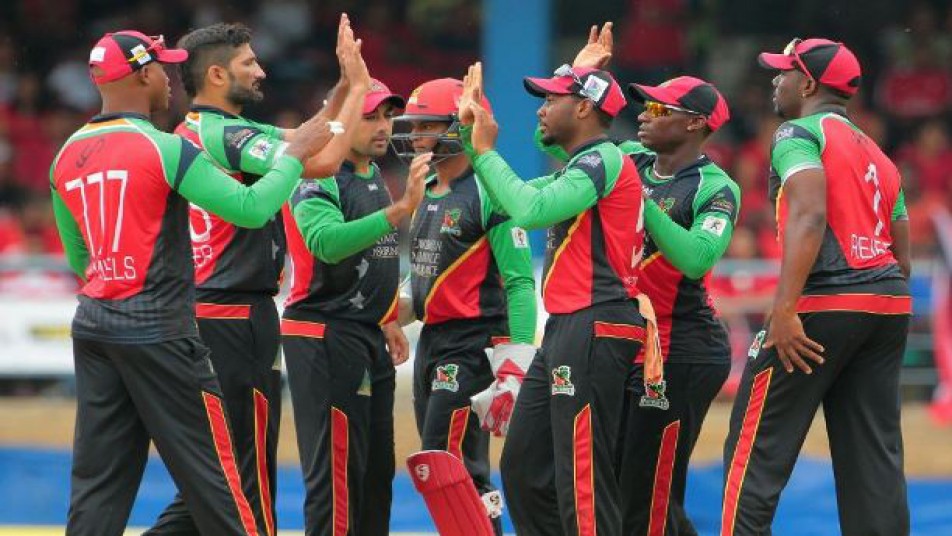 शाहरूख-अंबानी को पाकिस्तानी खिलाड़ियों से नहीं है परहेज़!