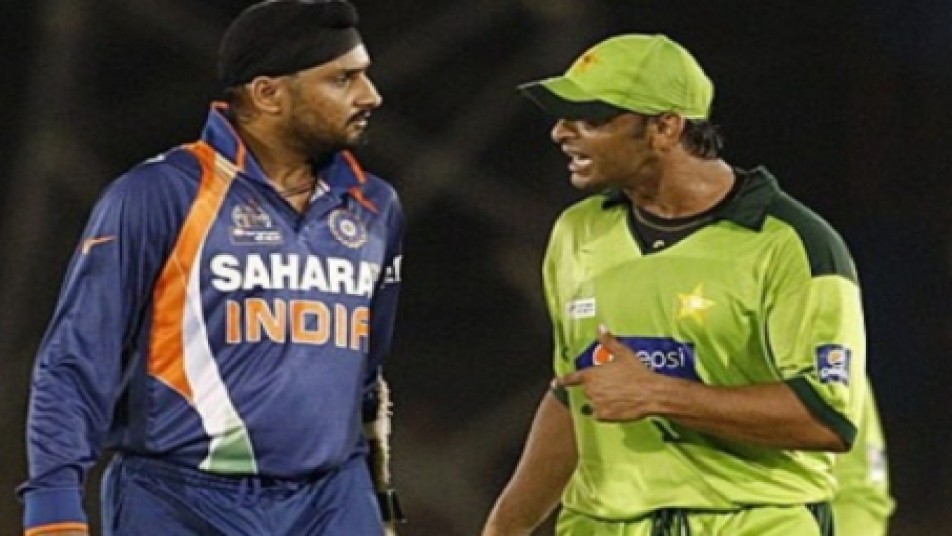 हरभजन सिंह के दावे पर आया शोएब अख़्तर का जवाब