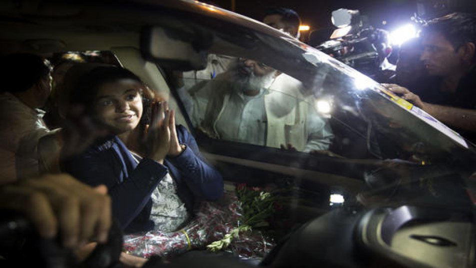 साक्षी ने जताई मिलने की इच्छा, सहवाग ने दिया विस्फोटक जवाब