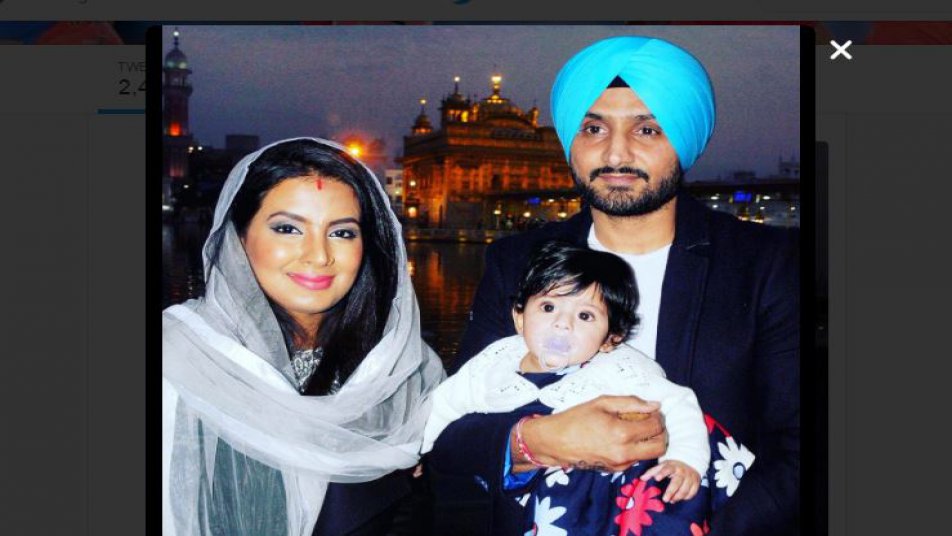 बेटी हिनाया की पहली 'लोहड़ी' मना रहे हैं हरभजन सिंह और गीता बसरा
