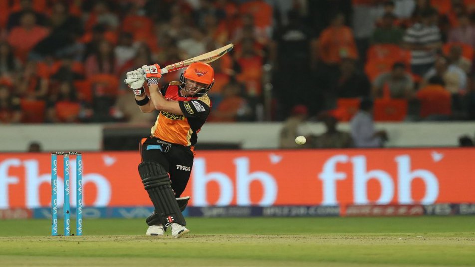 IPL2017: डेविड वार्नर के नाम दर्ज हुआ सबसे धीमें अर्द्धशतक का रिकॉर्ड!