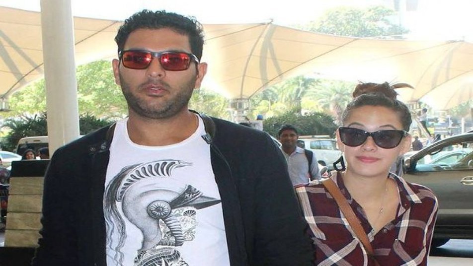 टीम इंडिया के स्टार खिलाड़ी युवराज सिंह और उनकी मंगेतर हेजल कीच 30 नवंबर को विवाह के बंधन में बंध जाएंगे. युवराज ने अपनी शादी में मेहमानों की एक खास लिस्ट बनाई है.