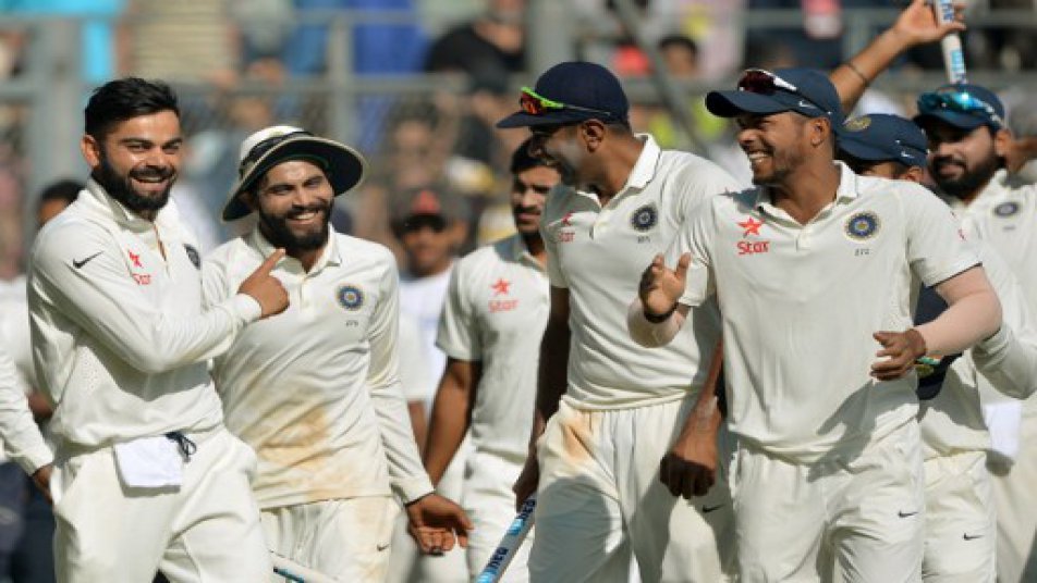 इंग्लैंड क्रिकेट टीम के खिलाफ 5 मैचों की टेस्ट सीरीज़ को भारतीय क्रिकेट टीम ने 4-0 से अपने नाम किया है. जिसके बाद वर्ल्ड क्रिकेट में उसकी जमकर तारीफ हो रही है.