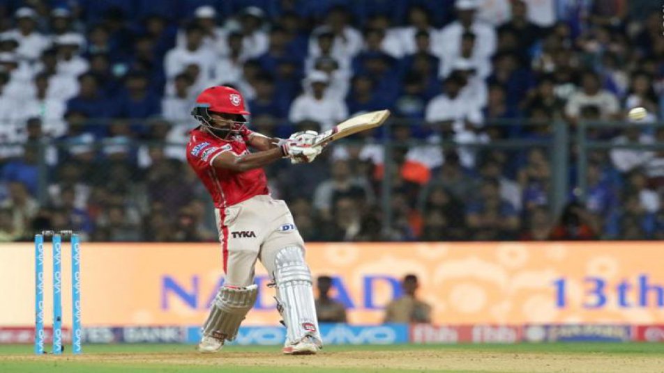 टॉस हारकर पहले बल्लेबाज़ी करते हुए पंजाब ने रिद्धिमान साहा (93) की अगुवाई में बल्लेबाजों के बेहतरीन प्रदर्शन के दम पर निर्धारित 20 ओवरों में तीन विकेट खोकर 230 रन बनाते हुए मुंबई को जीत के लिए विशाल चुनौती दी थी, लेकिन मुंबई अपने घर में इस विशाल लक्ष्य को हासिल नहीं कर पाई और पूरे ओवर खेलने के बाद छह विकेट खोकर 223 रन ही बना सकी.