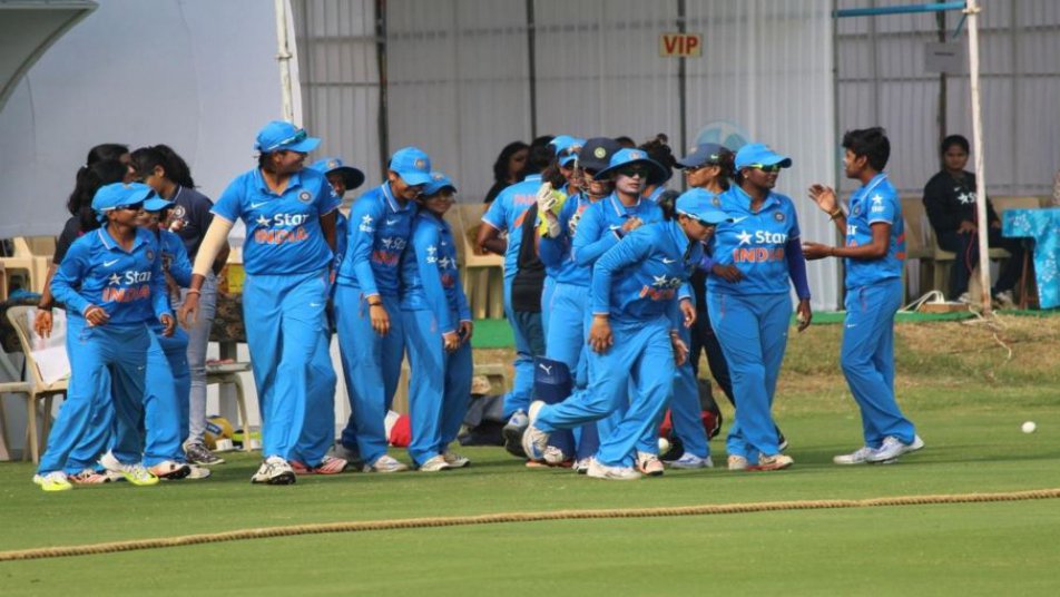 WORLD RECORD: दीप्ति शर्मा और पूनम राउत की जोड़ी ने महिला वनडे क्रिकेट में बनाया सबसे बड़ी साझेदारी का रिकॉर्ड