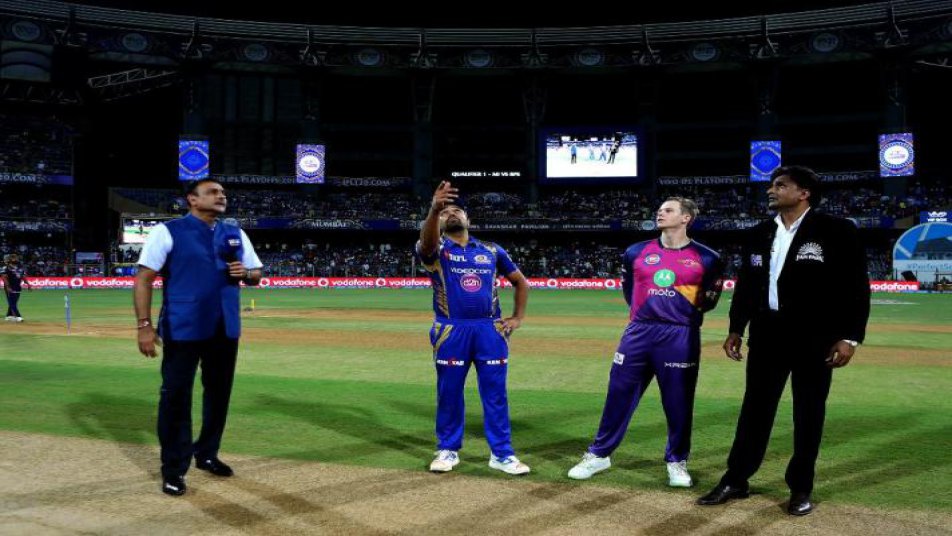 MIvsRPS: 'छक्कों' के मामले में पुणे पर भारी है मुंबई की टीम