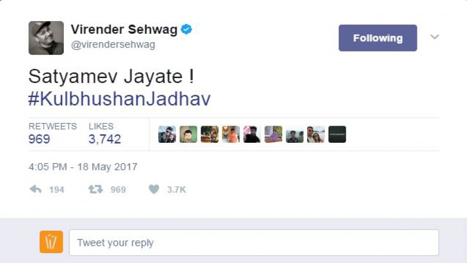 सबसे पहले सहवाग ने इंटरनेशनल कोर्ट ऑफ जस्टिस के फैसले के बाद अपने ट्विटर पेज पर कुलभूषण जाधव को हैशटेग करते हुए लिखा, 'सत्यमेव जयते.'