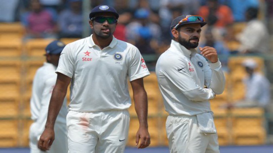 इस ऑफ स्पिनर ने कहा,‘‘इसलिए मैंने खुद से कहा कि शायद मैं काफी अच्छा नहीं हूं या यह व्यक्ति काफी अच्छा है. जो वह था. लेकिन उनसे महान सचिन तेंदुलकर के खिलाफ नेट पर गेंदबाजी करते हुए भी मैं कभी इतना नहीं जूझा.’’