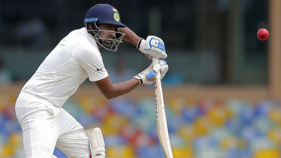 काउंटी क्रिकेट में आर अश्विन ने लगाया पहला अर्धशतक