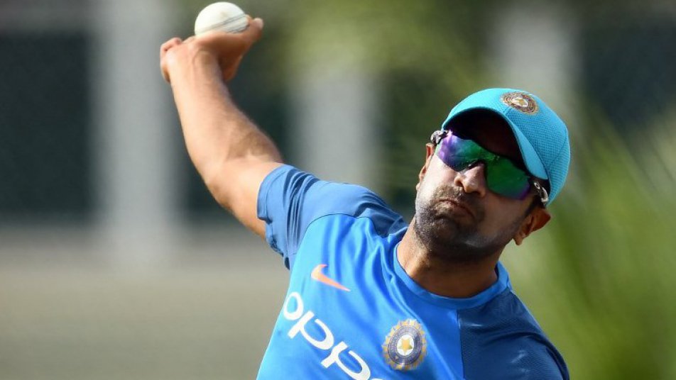 selectors to decide on whether to summon ashwin for australia series 11977 ऑस्ट्रेलिया के खिलाफ वनडे सीरीज के लिए आर अश्विन पर कल होगा फैसला