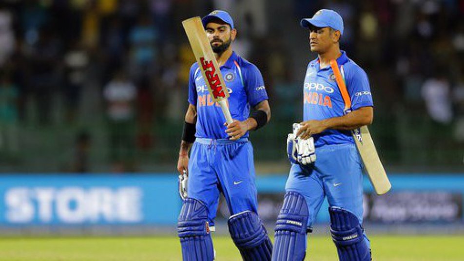 indvssl virat kohli s 30th odi ton leads india to 5 0 series win against sri lanka 11886 INDvsSL: भुवनेश्वर के बाद कोहली ने जमाया रंग, टीम इंडिया बनी वनडे की चैम्पियन