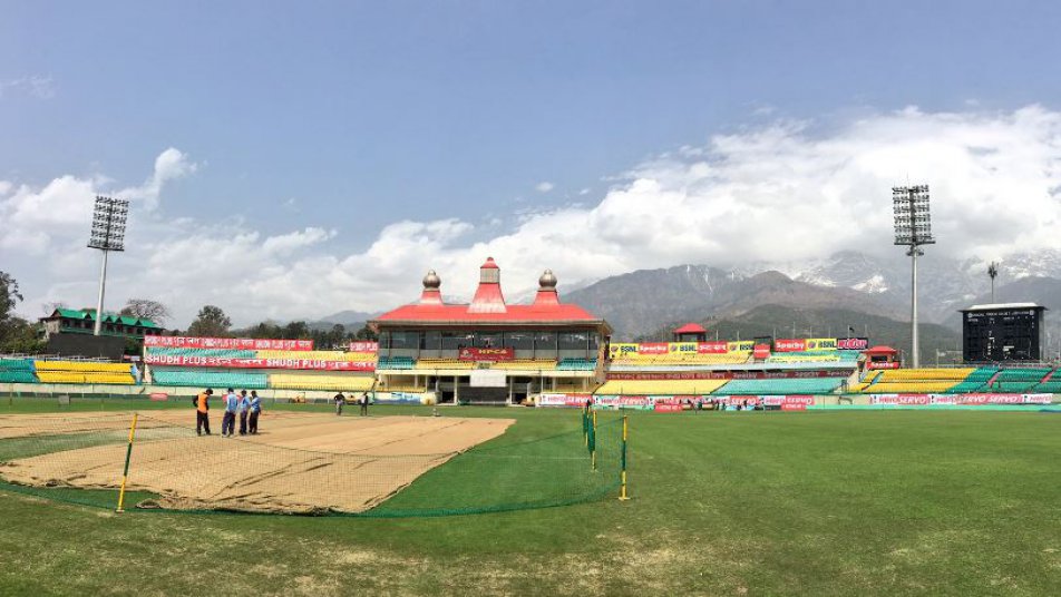 INDvsAUS: क्यूरेटर ने बताया किस मिजाज़ की होगी धर्मशाला की पिच