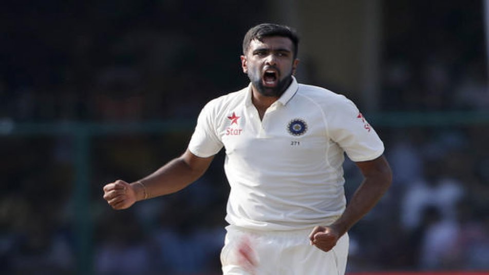 भारत को अभी इस सीजन में 12 टेस्ट और खेलने हैं. जबकि पहले टेस्ट में न्यूजीलैंड के 6 विकेट अभी बचे हैं और उम्मीद है कि अश्विन अभी रुकने वाले नहीं है.