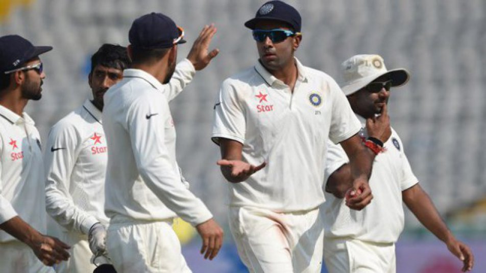 तीसरे टेस्ट से पहले टीम इंडिया को लगा बड़ा झटका, शार्दुल ठाकर लेंगेे स्टार की जगह