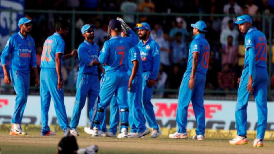 जी हां अपना 901वां वनडे खेल रही भारतीय टीम के क्रिकेट इतिहास की ये 400वीं हार है.
