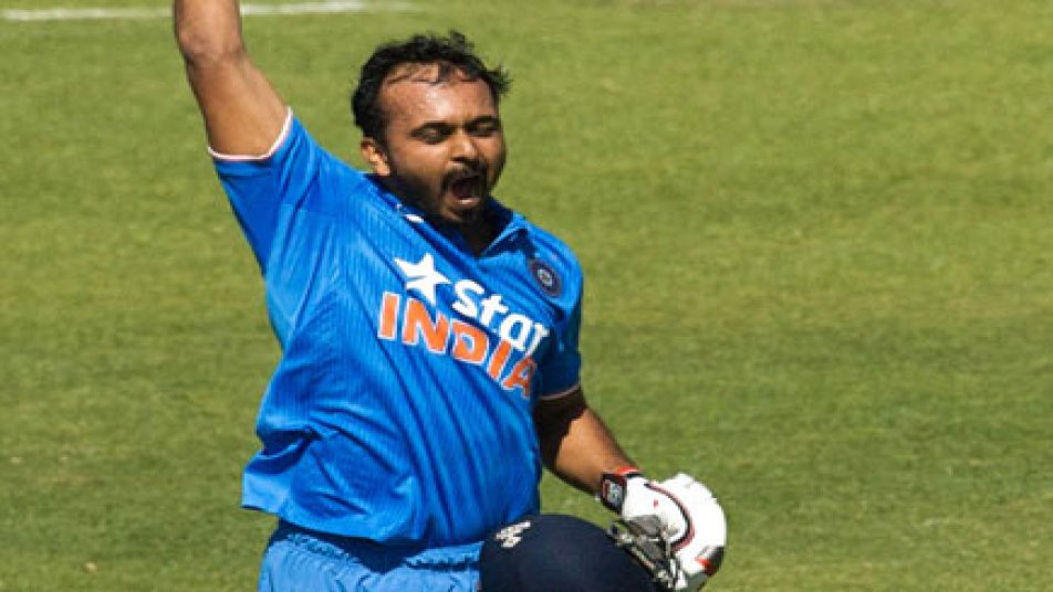  मोहम्मद शमी को भी टीम में शामिल किया गया है. उन्होंने 47 मैचों में 87 विकेट लिए हैं.