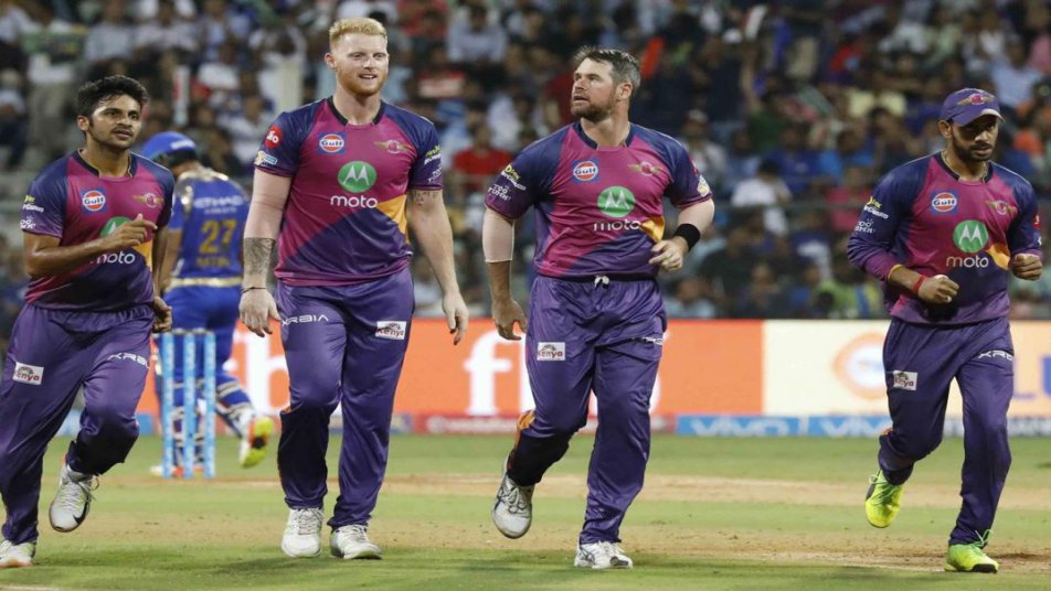 राइडजिंग पुणे सुपरजाइंट और मुंबई इंडियंस के बीच खेले गए आईपीएल के 28वें मुकाबले में पुणे की टीम ने आखिरी ओवर में मुंबई को तीन रन से हरा दिया.