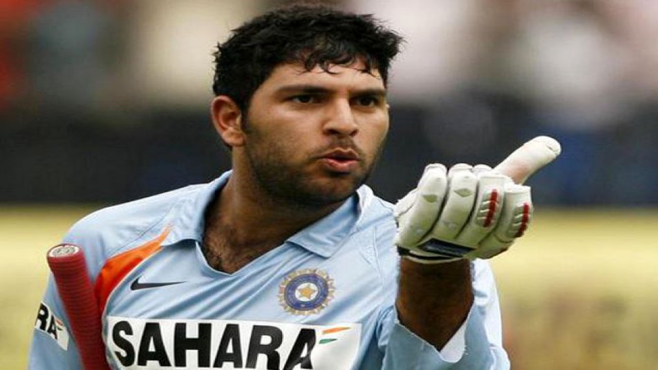 टीम इंडिया के 'सिक्सर किंग' कहे जाने वाले युवराज सिंह ने अपने करियर में कई यादगार पारियां खेली हैं, लेकिन आज ही के दिन 2007 में उन्होंने किंग्समीड, डरबन के मैदान पर अपनी आतिशी पारी से इतिहास रच दिया था.