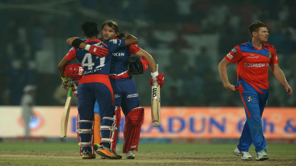 IPL RECORD: 7 साल पुराना रिकॉर्ड तोड़ दिल्ली ने लगाए सबसे ज्यादा छक्के