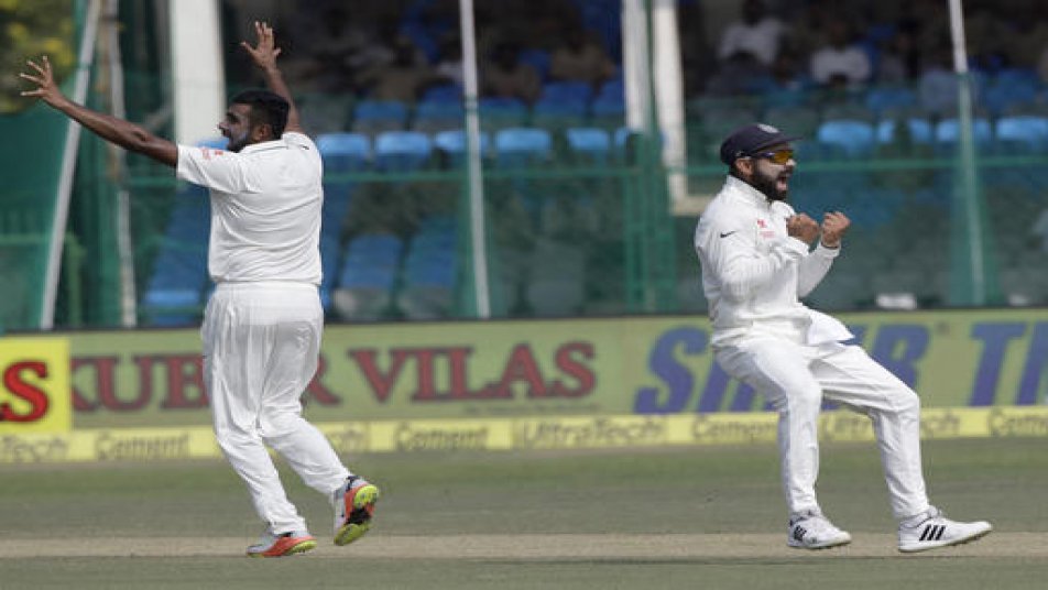 अश्विन के पास अभी इस रिकॉर्ड को तोड़ने के लिए 19 मैच हैं. जबकि उन्हें इस सीजन में 12 और मैच घरेलू मैदान पर खेलने हैं.