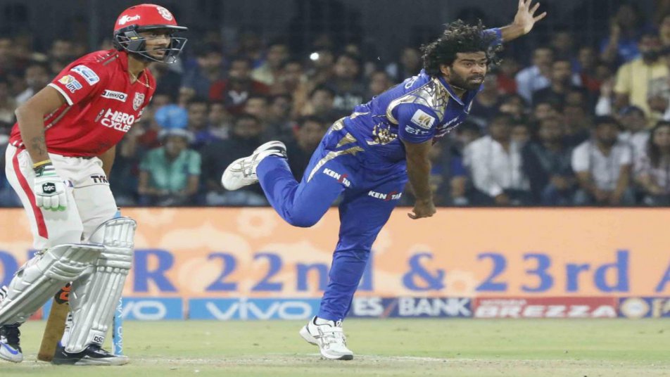 IPL2017: लसिथ मलिंगा के नाम दर्ज हुआ सबसे खराब गेंदबाजी का रिकॉर्ड!