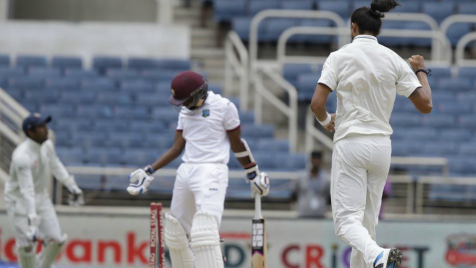 विराट कोहली के पोस्ट पर आया राहुल द्रविड़ का शानदार जबाव