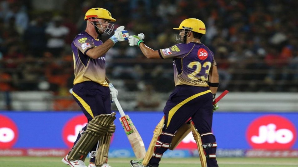 इस जीत के साथ ही 41 गेंदों में 93 रनों की धुंआधार पारी खेलने वाले केकेआर के स्टार बल्लेबाज क्रिस लीन ने एक बड़ा रिकॉर्ड अपने नाम दर्ज कर लिया. 