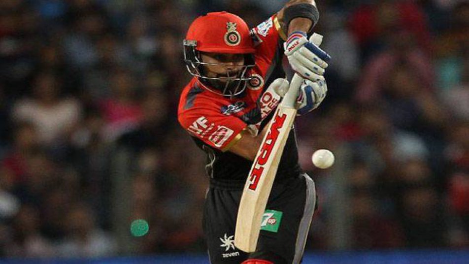 केकेआर के हाथों मिली बुरी हार के बाद आरसीबी की टीम पॉइंटस टेबल में खिसक कर सबसे निचले पाएदान पर पहुंच गई है.

फोटो क्रेडिट: (BCCI,IPL)