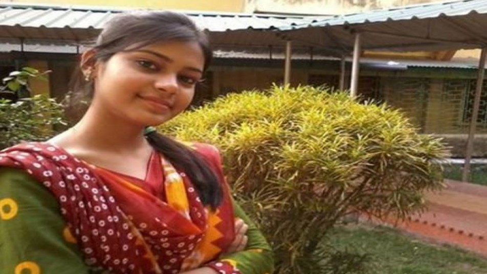 लेकिन इस बार मामला ऐसा नहीं है. इस बार खुद क्रिस गेल की एक दिल्ली की फैन ने उन्हें डेट पर चलने के प्रपोज़ किया है.