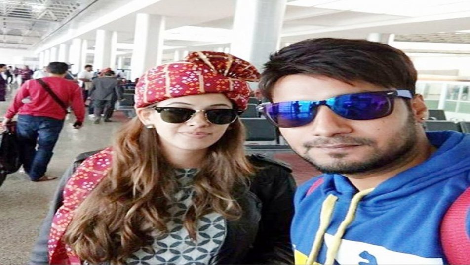 देखें युवराज और हेजल की कुछ अन्य तस्वीरें...

(PIC:इंस्टाग्राम)