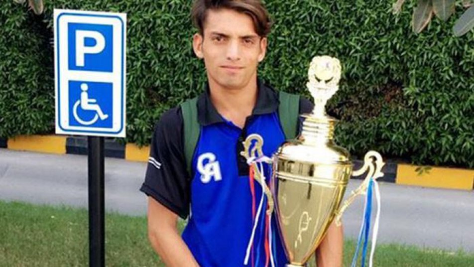 लेकिन पाकिस्तान के युवा गेंदबाज़ मोहम्मद अली ने अंडर-19 तीन दिवसीय अंतर जिला मैच में ये कारनामा कर दिखाया.