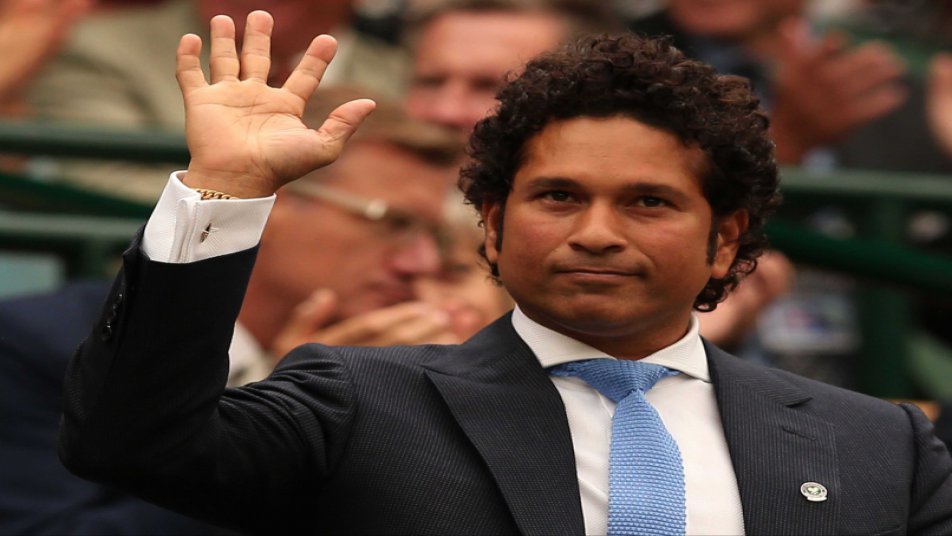 सचिन के जन्मदिन पर विराट, सहवाग, कुंबले समेत दिग्गजों ने दी बधाई