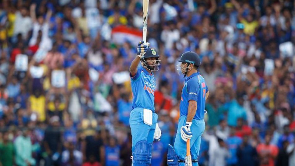 INDvsAUS: पांड्या-धोनी के धमाके से टीम इंडिया ने बनाए 281 रन INDvsAUS: पांड्या-धोनी के धमाके से टीम इंडिया ने बनाए 281 रन