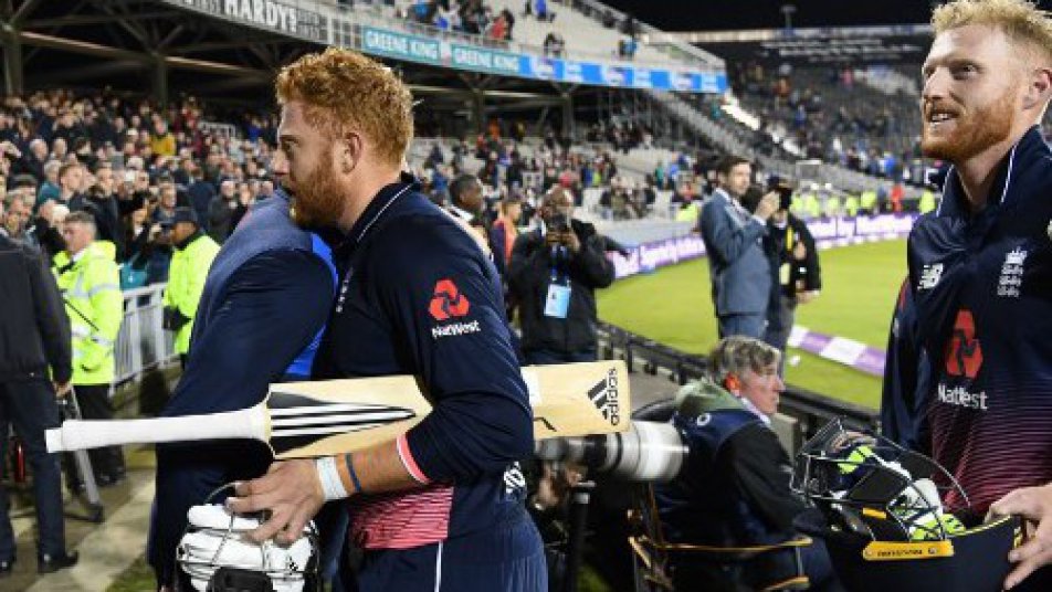 engvswi jonny bairstow century guides england to routine odi win 12164 ENGvsWI: बेयरस्टो-स्टोक्स ने दिलाई पहले वनडे में इंग्लैंड को शाही जीत