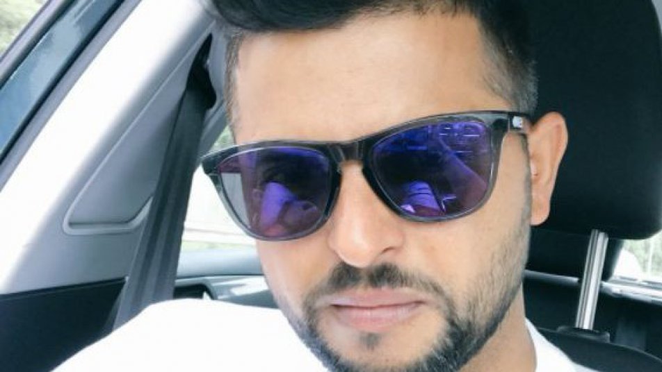 मैच खेलने कानपुर जा रहे सुरैश रैना की गाड़ी का टायर फटा, पुलिस ने की मदद