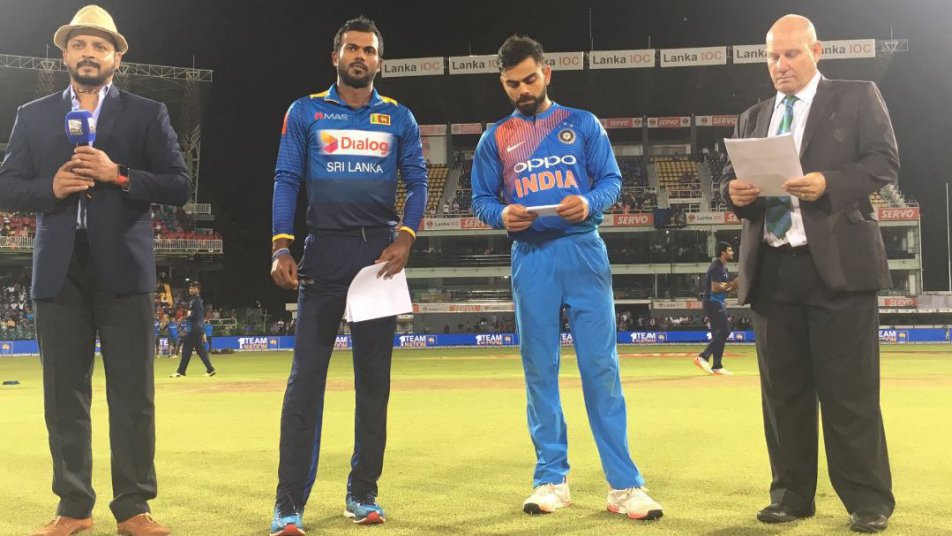 slvsind india won the toss and elect to field first 11926 SLvsIND: एकमात्र टी-20 मैच में टीम इंडिया ने टॉस जीतकर चुनी पहले गेंदबाजी