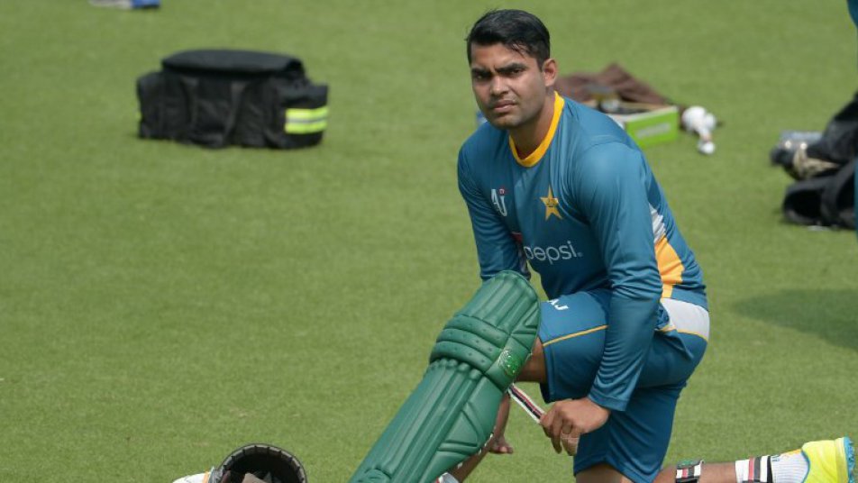 pcb inquiry panel recommends three match ban on umar akmal 12299 पीसीबी ने की उमर अकमल पर तीन मैच के प्रतिबंध की सिफारिश की