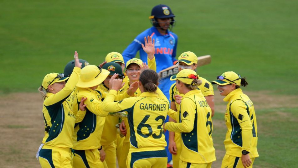 सचिन, विराट के बाद वीरेंदर सहवाग ने भी दी मिताली राज को बधाई