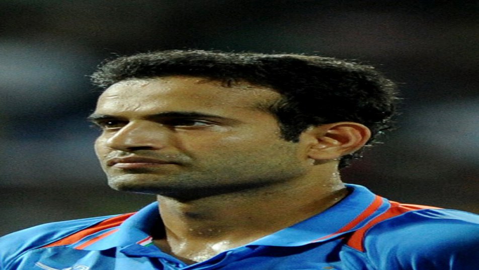 लंबे समय से टीम इंडिया से बाहर चल रहे ऑलराउंडर खिलाड़ी इरफान पठान सोशल मीडिया पर छोटी मानसिकता वाले लोगों का शिकार बने.