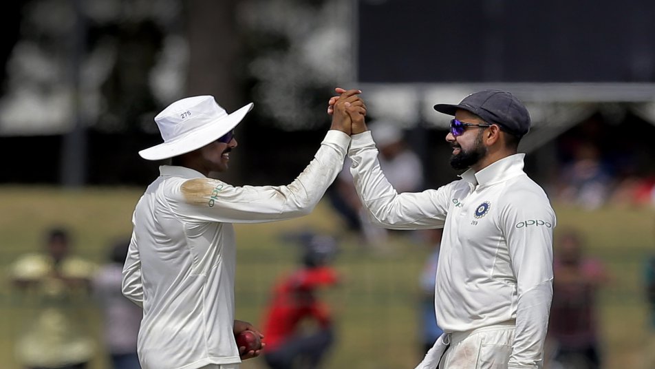 इस जीत में सबसे खास ये है कि ये सभी 8 टेस्ट सीरीज टीम इंडिया ने विराट कोहली की कप्तानी में ही जीते हैं. 