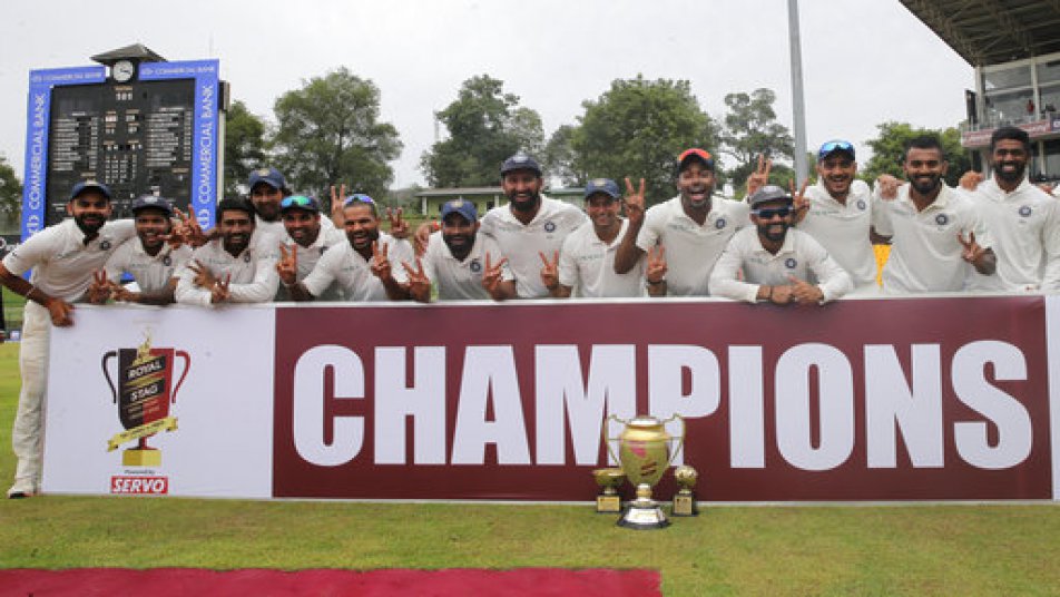 टीम इंडिया ने श्रीलंका को उसकी ही सरजमीं पर 3-0 से मात देकर अपने टेस्ट इतिहास को बदल दिया है. ऐसा इसलिए कहा जा रहा है क्योंकि भारत इस सीरीज को जीतने से पहले कभी भी विदेश में 3-0 से क्लीन स्वीप करके सीरीज पर कब्जा नहीं कर पाया था. 