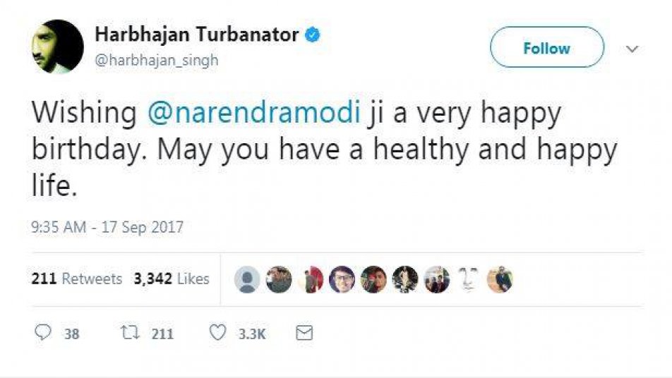 टर्बनेटर हरभजन सिंह ने लिखा, ‘‘नरेंद्र मोदी जी को जन्मदिन की शुभकामनाएं. भगवान आपको लंबा और स्वस्थ जीवन दे.’’