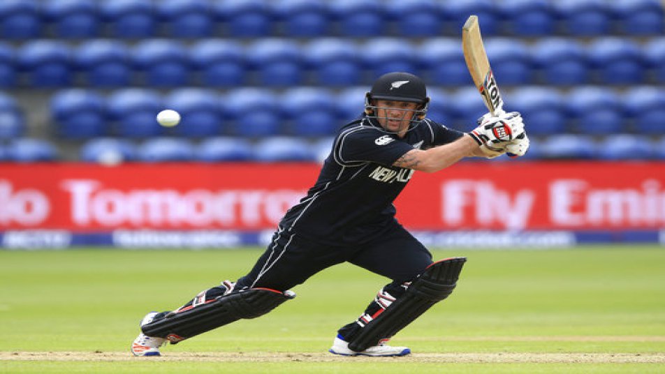 न्यूजीलैंड के विकेटकीपर-बल्लेबाज ल्यूक रौंची ने अंतर्राष्ट्रीय क्रिकेट से लिया संन्यास