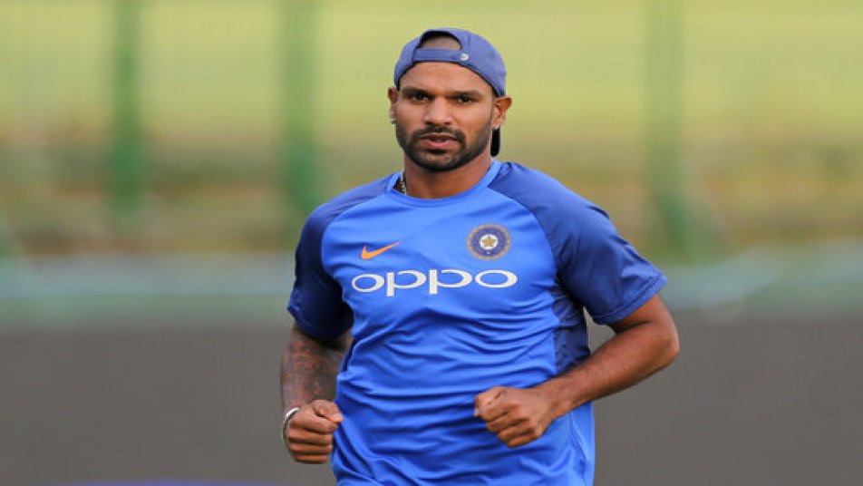 अपनी बीमार मां को देखने के लिए दौरा छोड़ वापस लौटेंगे शिखर धवन