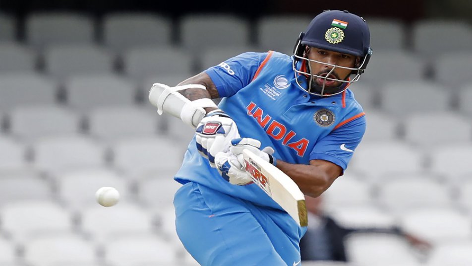 आज शिखर का बल्ला चला तो, ICC के टूर्नामेंट्स में सिर्फ 15 मैचों में बन जाएंगे ‘हजारी’