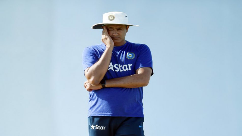 बीसीसीआई और अनिल कुंबले के बीच चल रहे विवाद की खबरों के बाद पिछले महीने बीसीसीआई ने टीम इंडिया के नए कोच के लिए आवेदन मंगवाए थे.