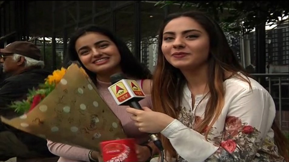 इस बीच वहां से एक दिलचस्प खबर आई है. ये खबर टीम इंडिया के स्टार खिलाड़ी हार्दिक पांड्या की सबसे बड़ी फैन को लेकर है.