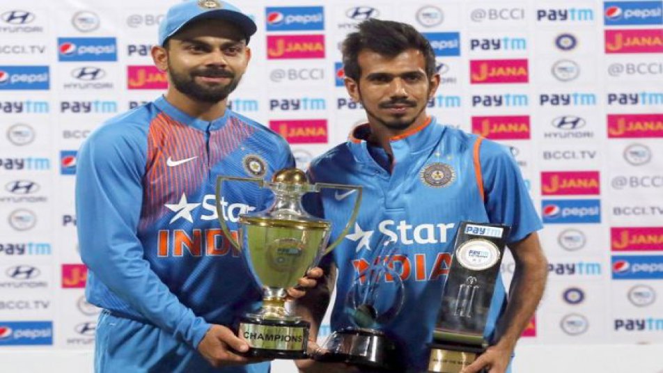टीम ने इस 46 वर्षीय पूर्व कप्तान के कार्यकाल के दौरान आठ वनडे जीते और पांच गंवाये.